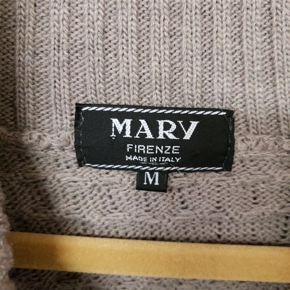 Made in Italy Short Sleeved Cowel Neck Medium - Picture 2 of 8